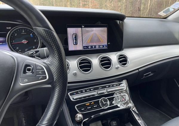 Mercedes-Benz Klasa E cena 82999 przebieg: 363000, rok produkcji 2018 z Rzeszów małe 704